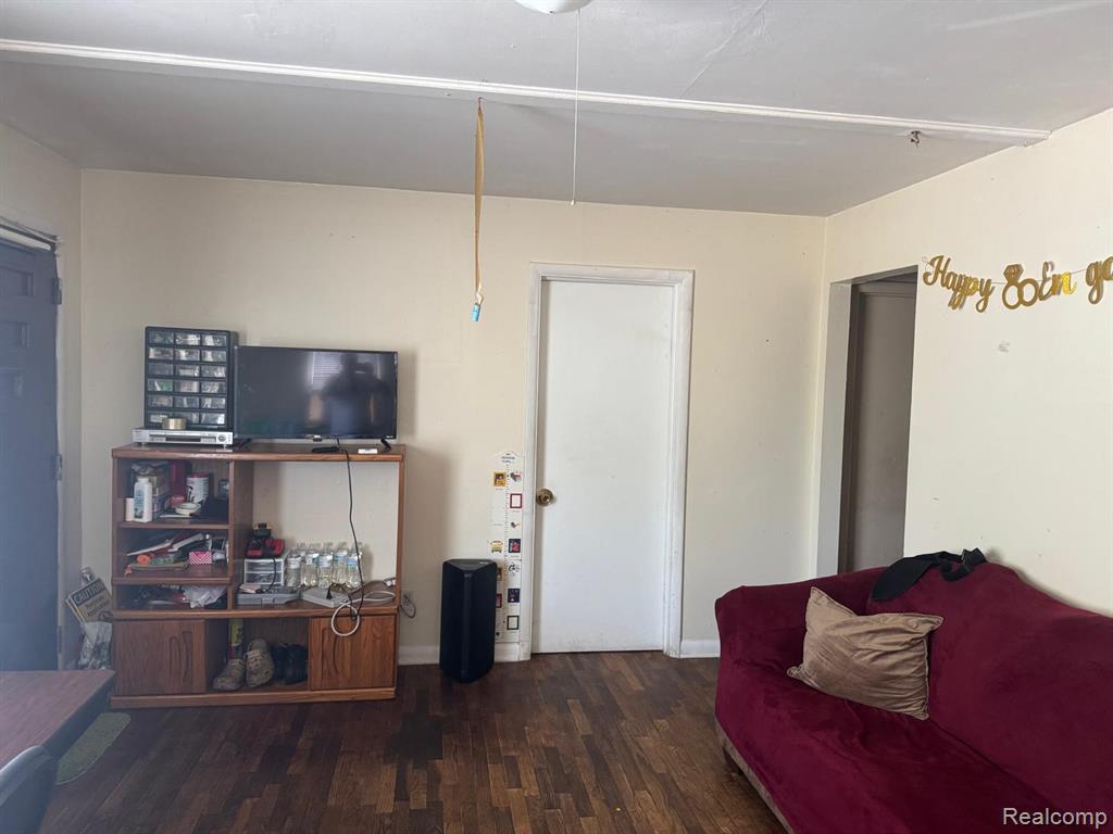 2914 Leith Street, Flint, MI 48506