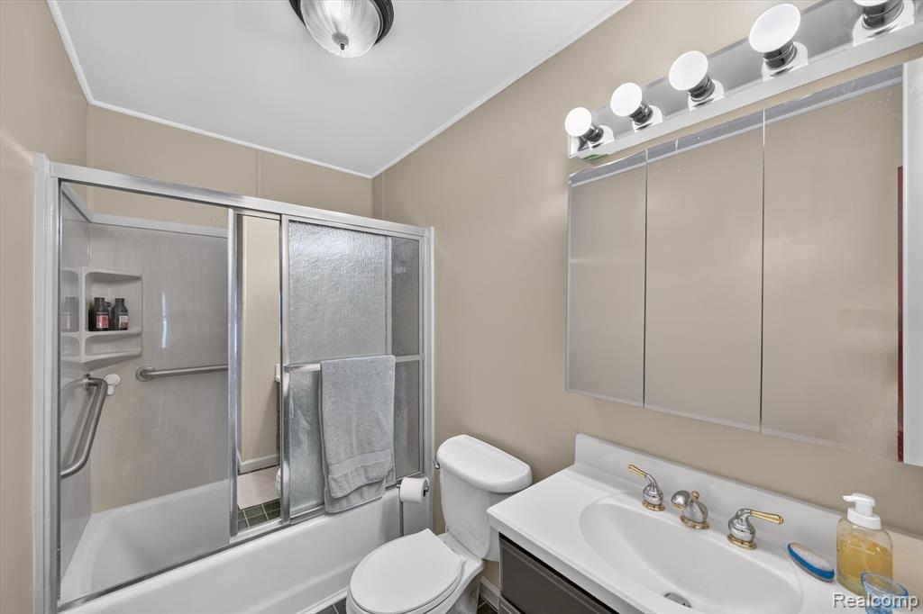 32326 Florence Street, Garden City, MI — Photo 34