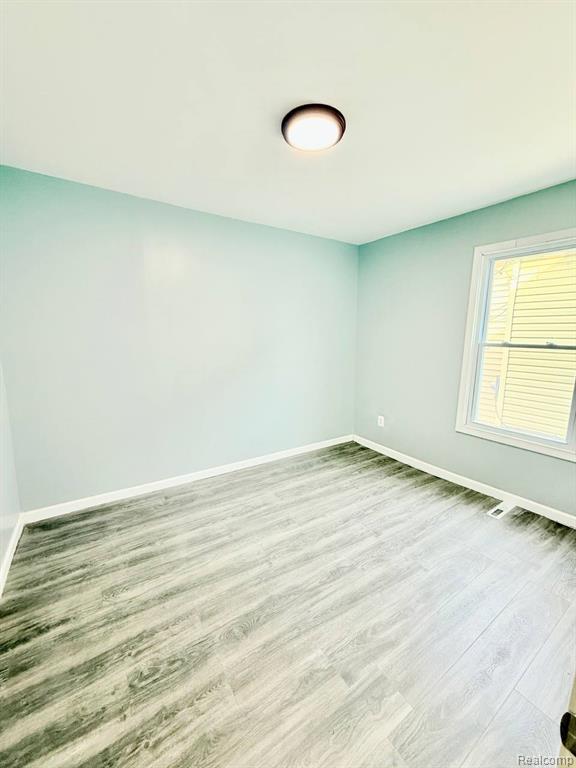 5041 Edwin Street, Hamtramck, MI 48212 — Photo 12