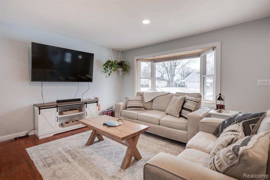271 FAIRGROVE Street, Romeo, MI 48065 — Photo 12
