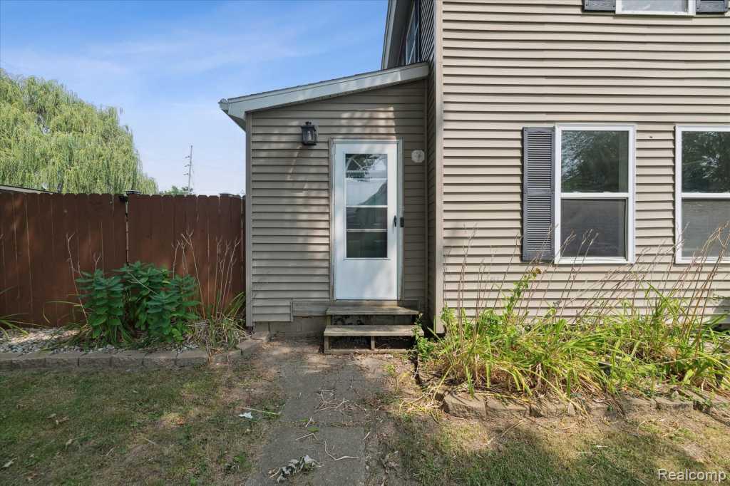 405 Huron Street, Owosso, MI 48867 — Photo 35