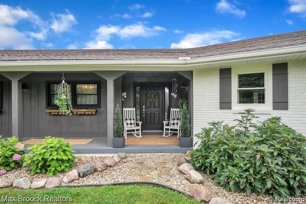 5790 JEFFERSON Road, North Branch, MI 48461 — Photo 3