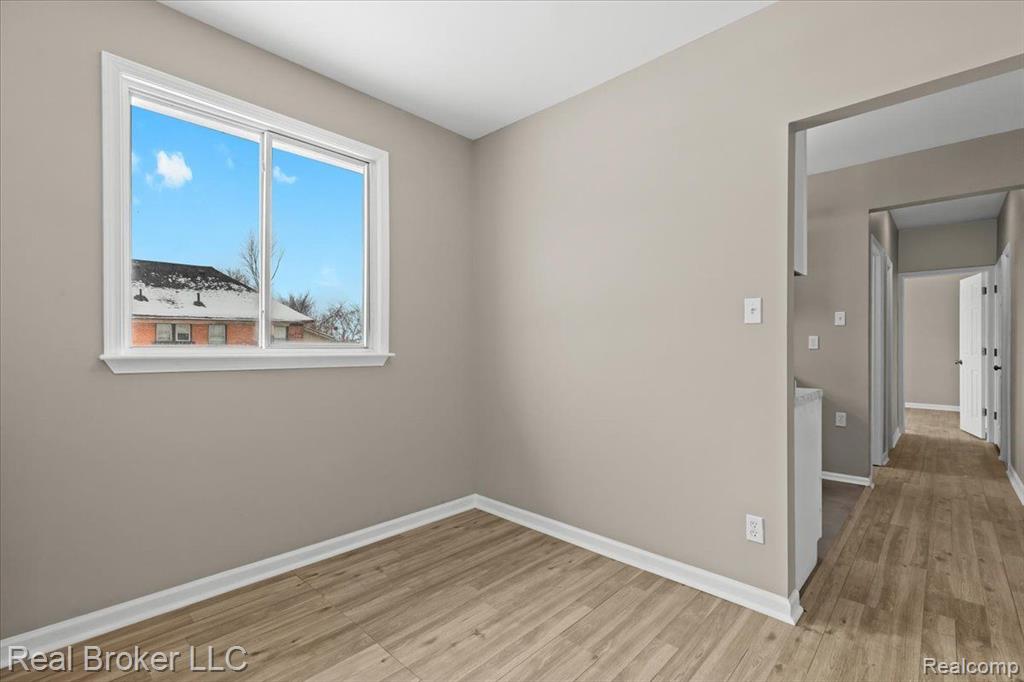4204 CLEMENTS Street, Detroit, MI 48238 — Photo 5