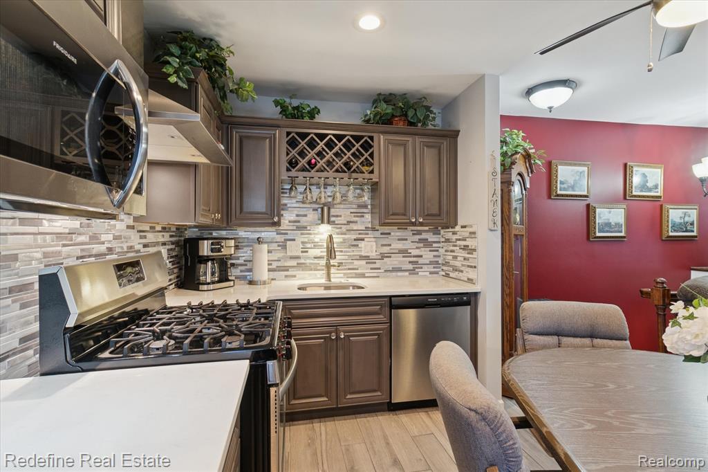 50340 Helfer Boulevard, Wixom, MI 48393 — Photo 3