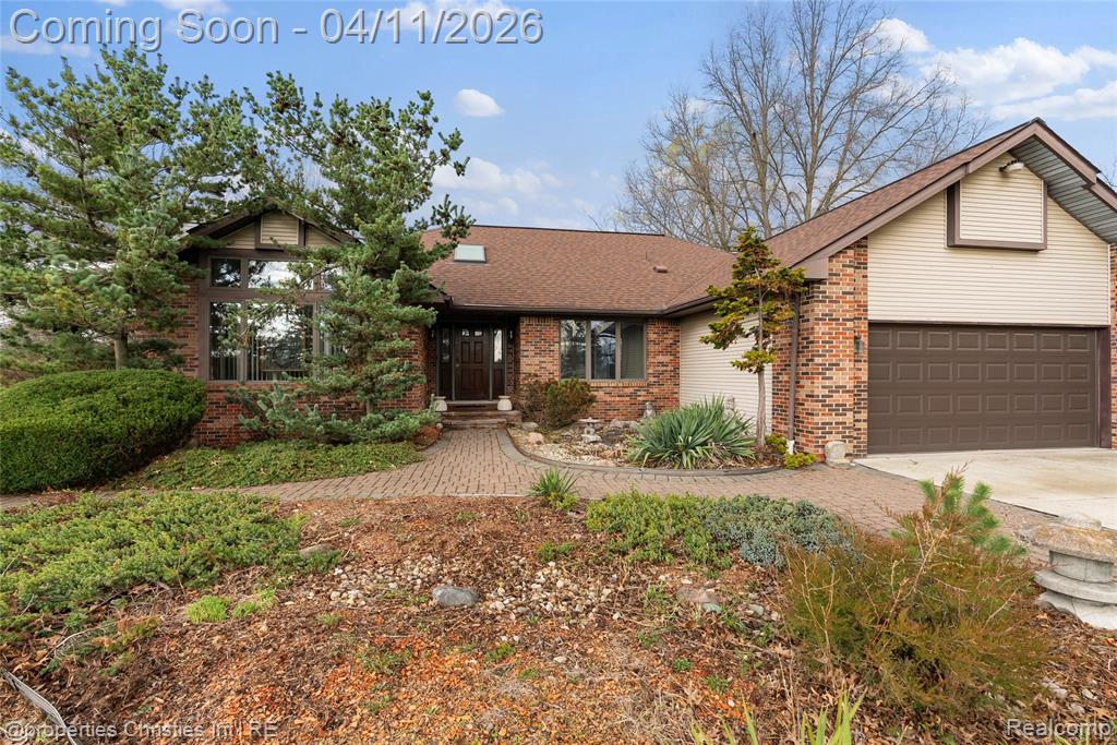 24760 Arsenal Road, Flat Rock, MI 48134 — Photo 26