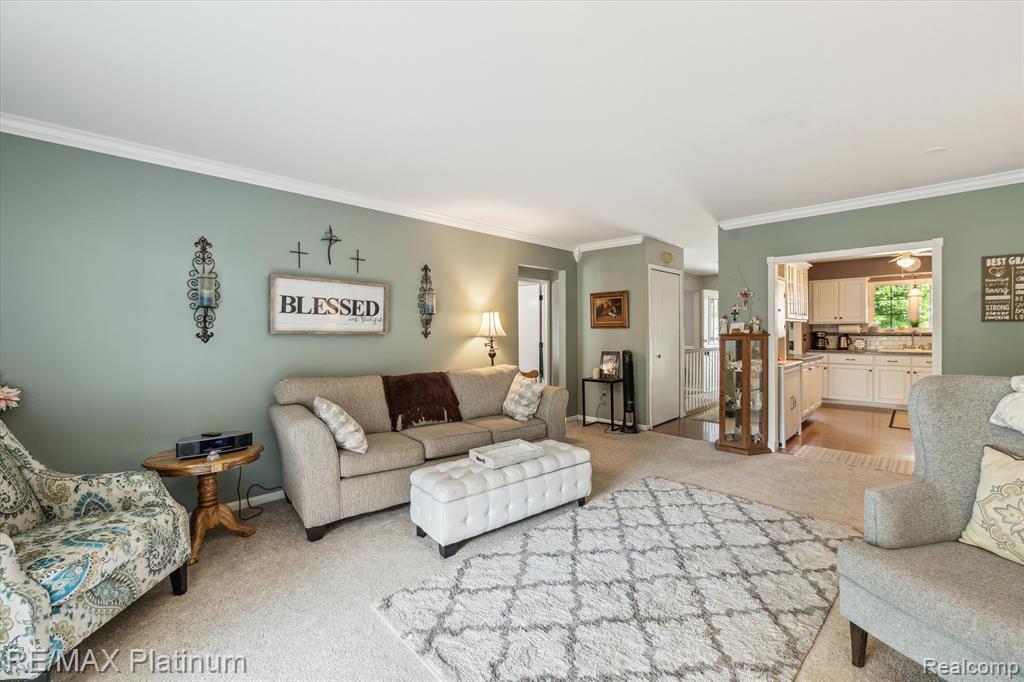 12132 Lexington Drive, 2, South Lyon, MI 48178 — Photo 7