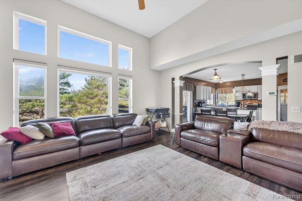 3196 Waldon Ridge Drive, Orion, MI — Photo 10