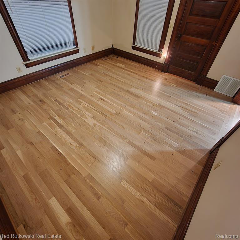 315 N MAIN Street SW, Capac, MI 48014 — Photo 18