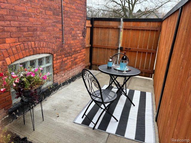 503 MOUNT VERNON Street, Detroit, MI 48202 — Photo 30