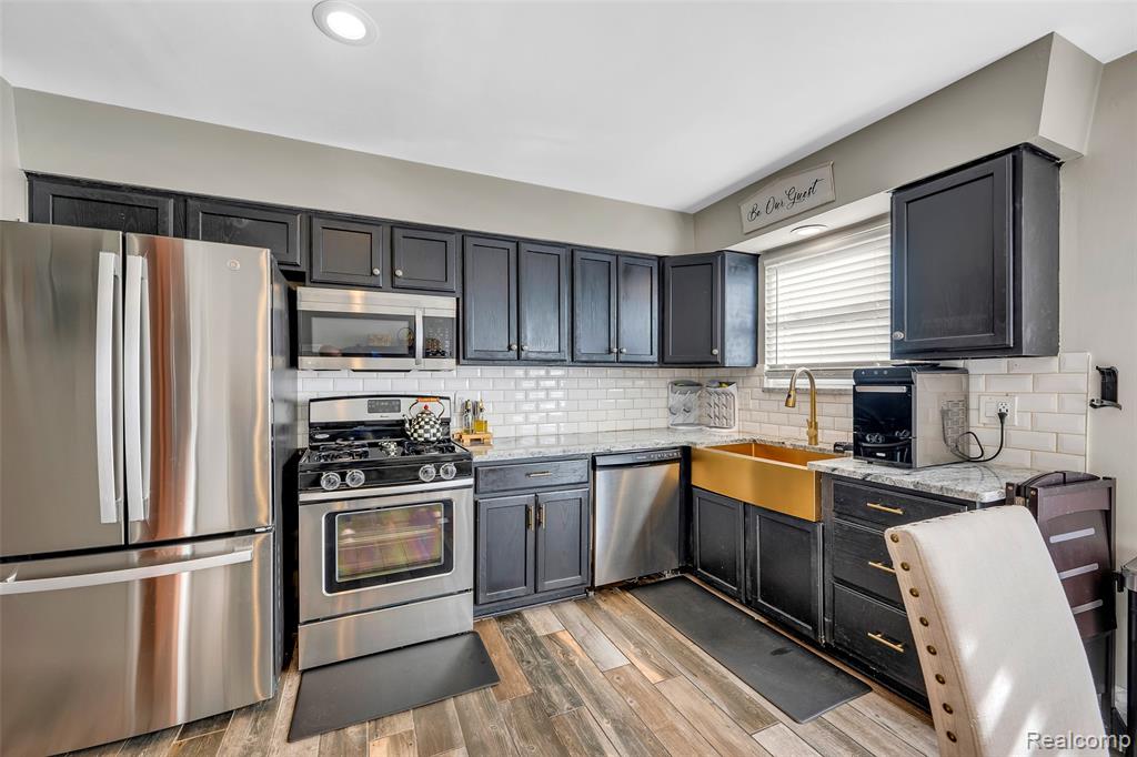 6120 Kinloch Street, Dearborn Heights, MI 48127 — Photo 12
