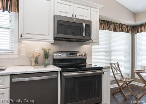 3579 Wedgewood Drive, Lapeer, MI 48446 — Photo 8