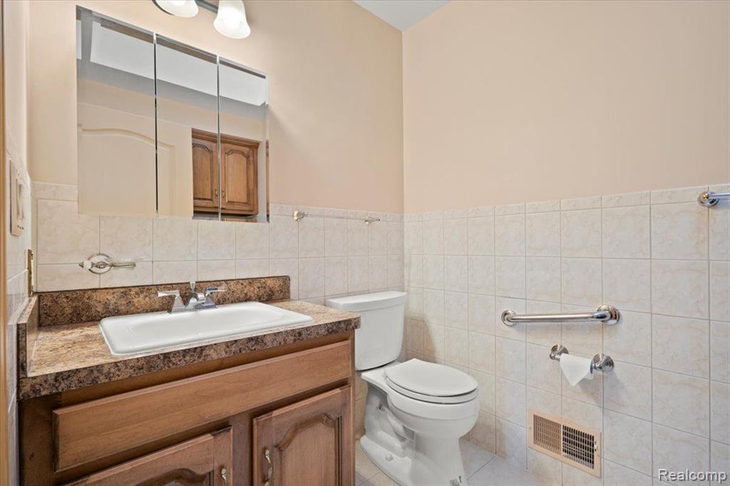 6940 Martin Road, Imlay City, MI 48444 — Photo 41