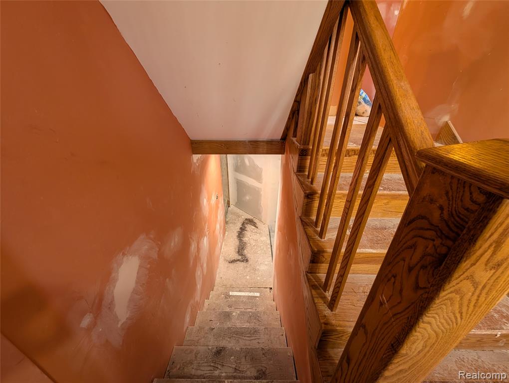 909 Hilldale Drive, Royal Oak, MI 48067 — Photo 30