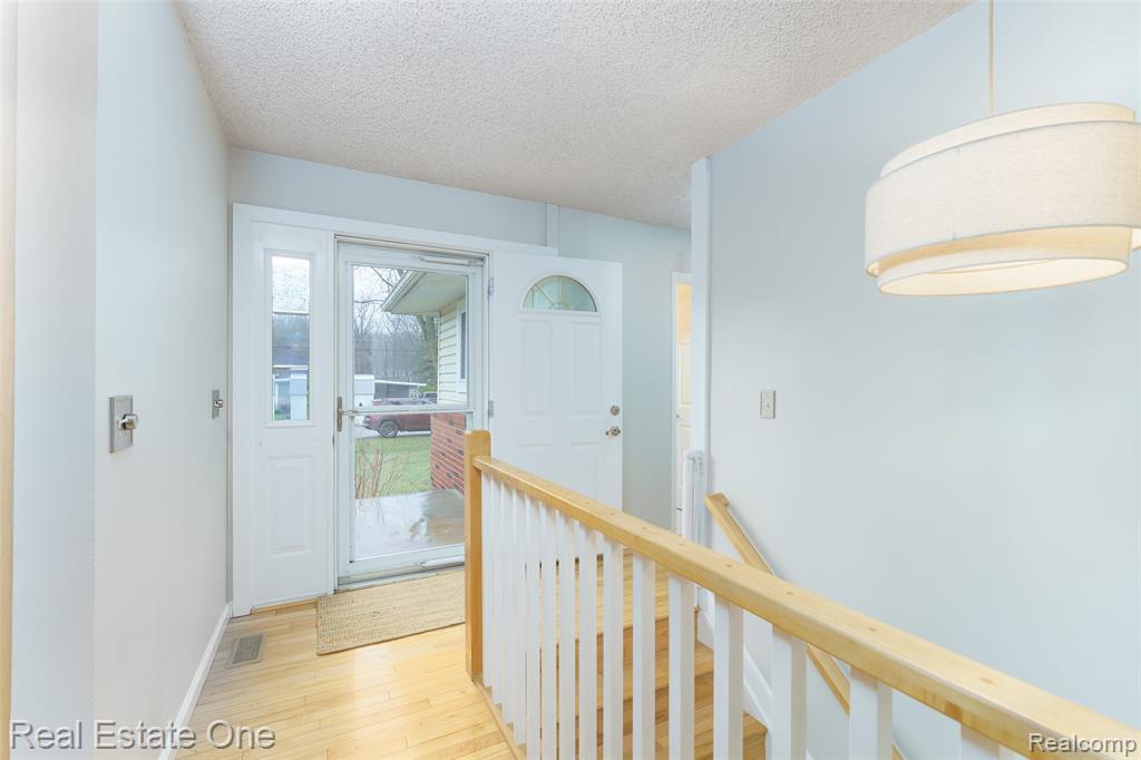 10846 Colony Road, Pinckney, MI 48169 — Photo 18