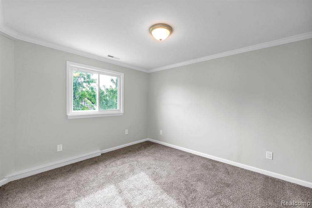 3043 Green Street, Lincoln Park, MI 48146 — Photo 34