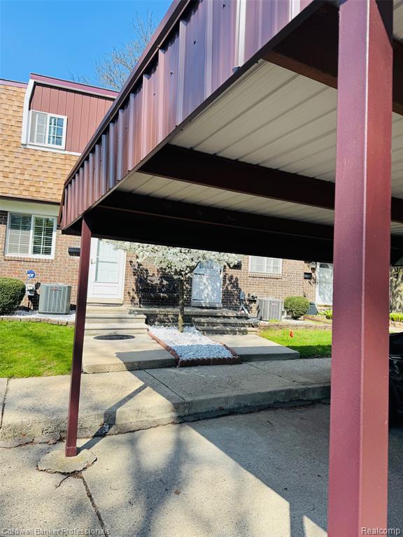 37021 E Aragona Drive, Clinton Twp, MI 48036 — Photo 31