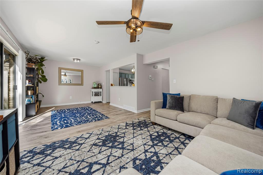1945 W Franklin Drive, Canton, MI 48187 — Photo 15