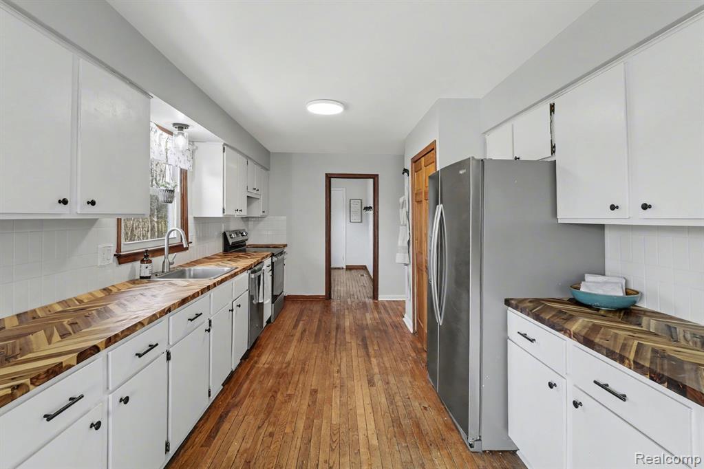 4837 Mack Road, Howell, MI 48855 — Photo 9