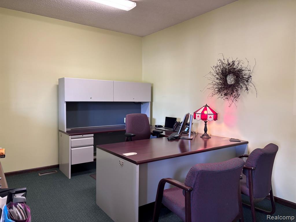 814 S Main Street, Lapeer, MI 48446 — Photo 5