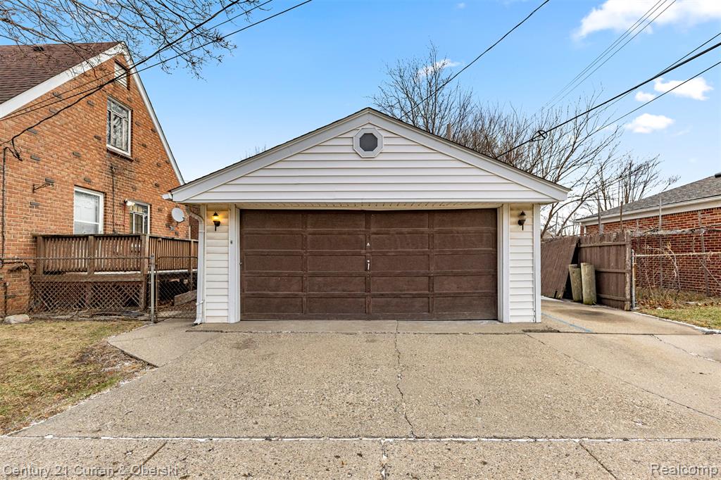 7502 Coolidge, Center Line, MI 48015 — Photo 4
