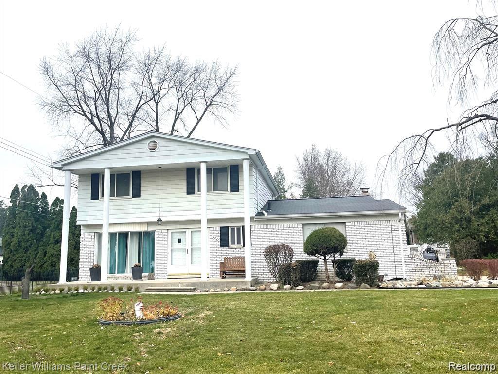 4837 BURKE, Sterling Heights, MI 48310 — front exterior