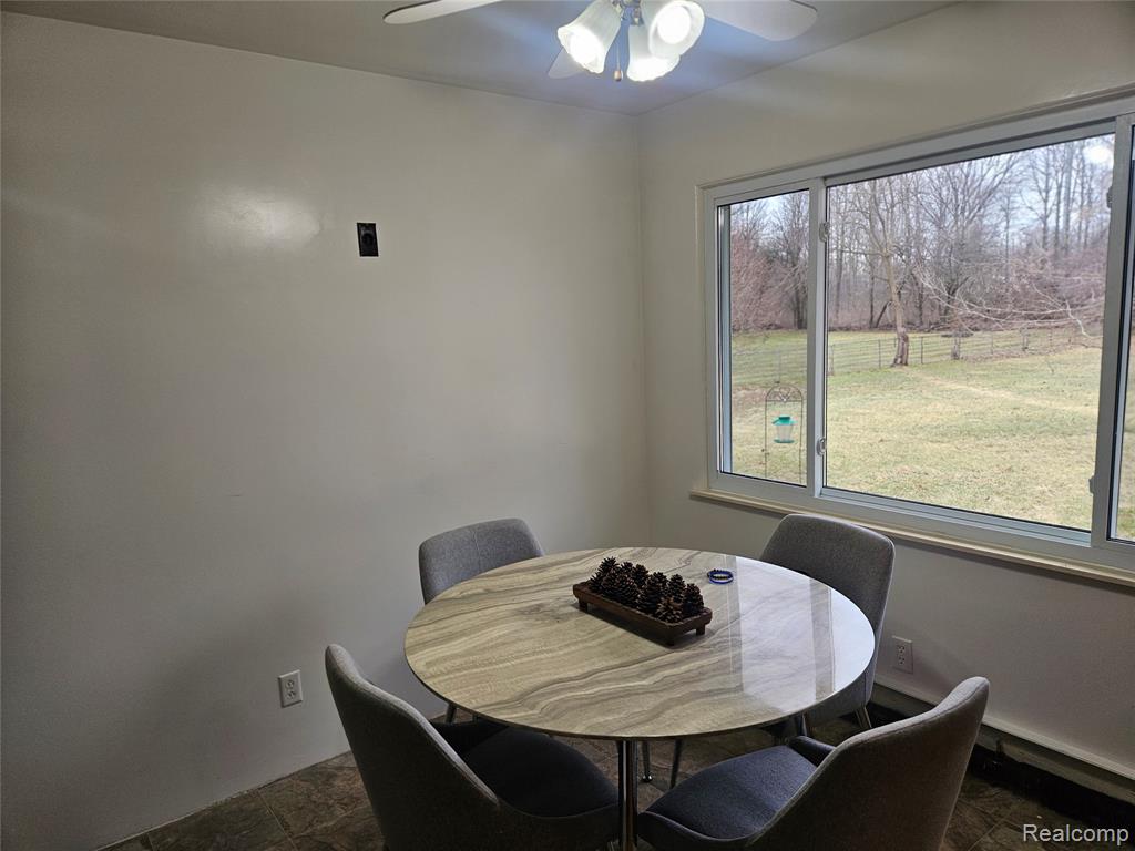 3179 Gehring Drive, Flint, MI 48506 — Photo 4