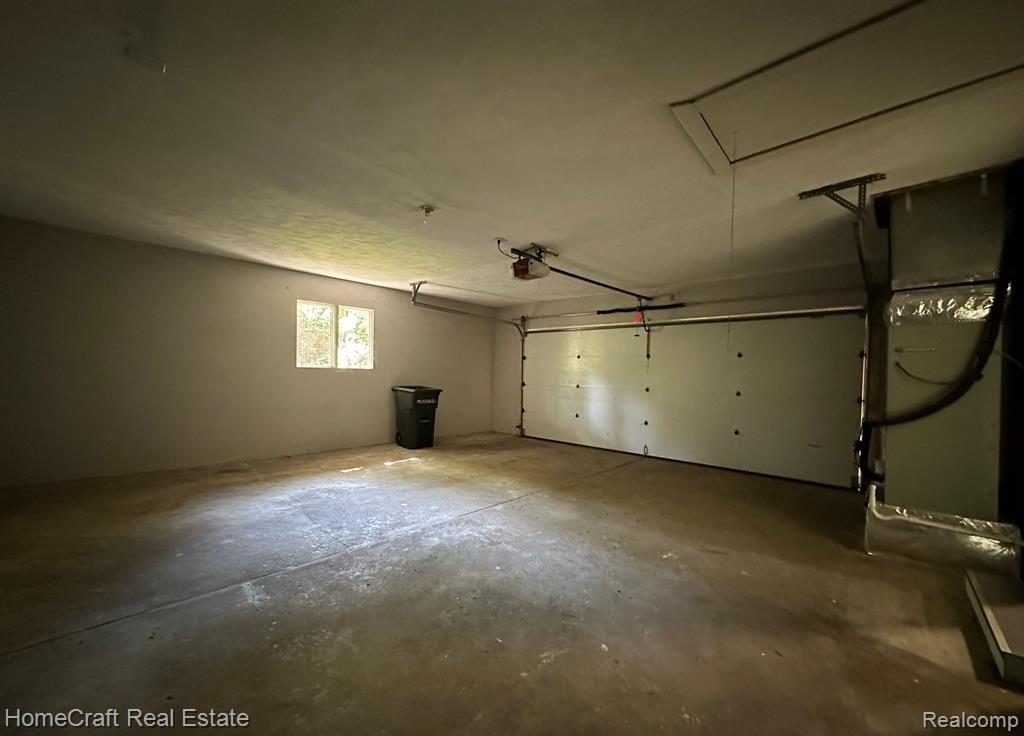 28626 SUNSET Boulevard W, Lathrup Village, MI 48076 — Photo 28