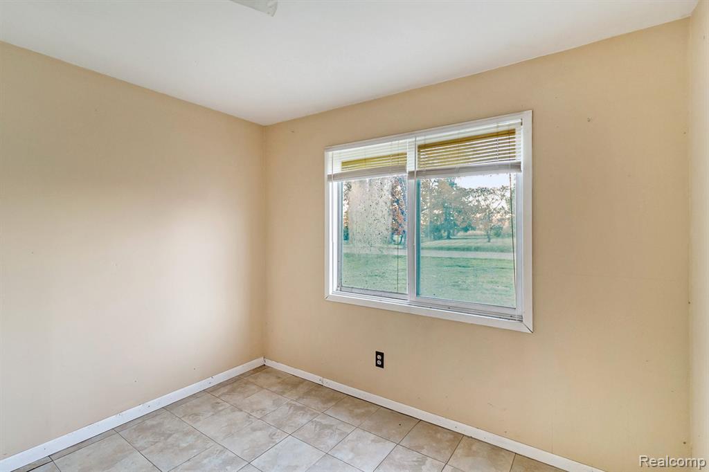 12149 Bigelow Road, Dundee, MI 48131 — Photo 13