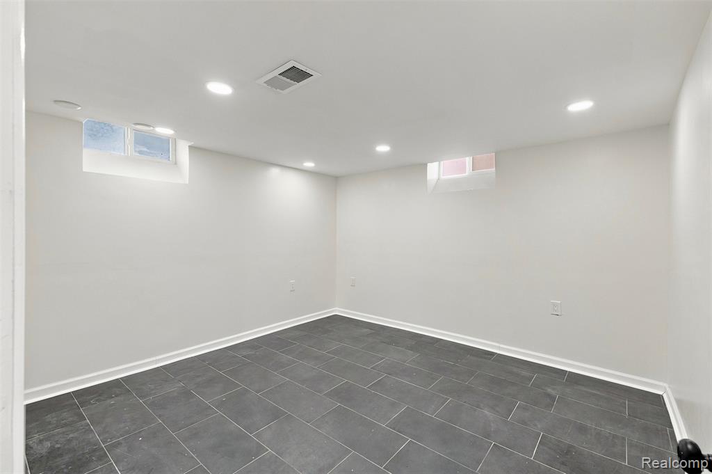 50 Eason Street, Highland Park, MI 48203 — Photo 25