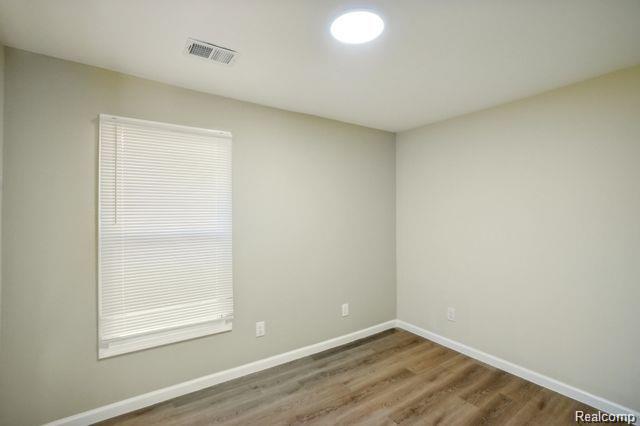 3736 IROQUOIS Street, Detroit, MI 48214 — Photo 15