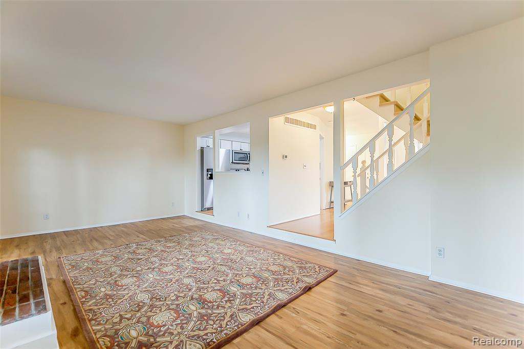 44877 Erin Drive, Plymouth, MI 48170 — Photo 6