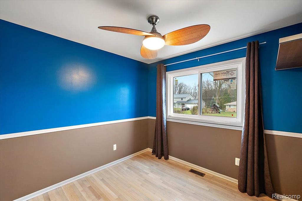 7139 Redmond Street, Waterford, MI 48327 — Photo 34