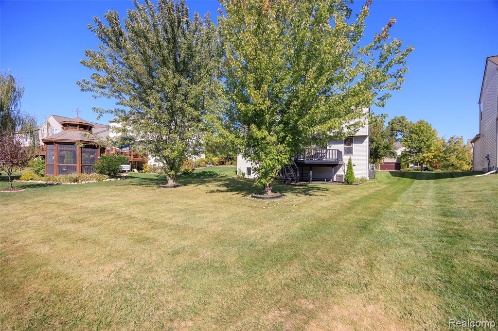 9778 Ravenshire Drive, Ypsilanti, MI 48198 — Photo 9
