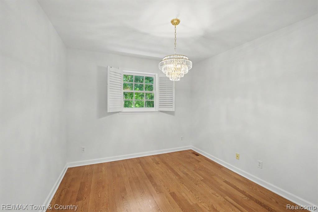 3246 Fieldstone Drive, Flushing, MI 48433 — Photo 34