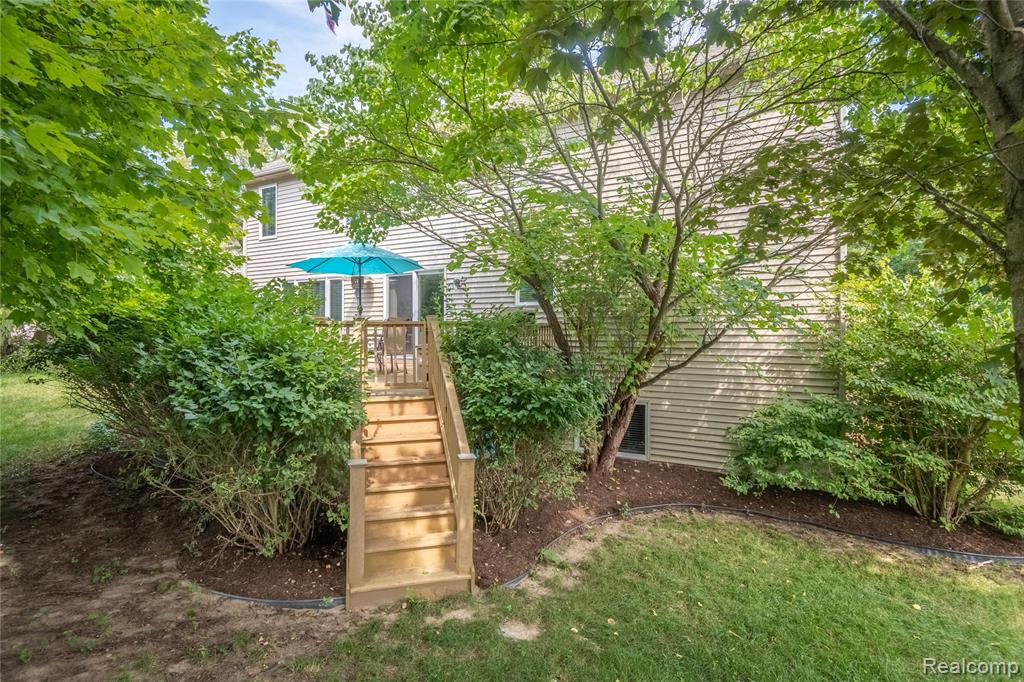 597 Cardigan Court, Saline, MI 48176 — Photo 57