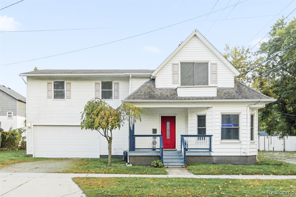 614 Division Street, Port Huron, MI 48060