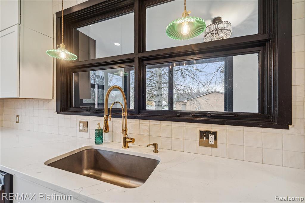 418 PEARL Street, Pinckney, MI 48169 — Photo 17