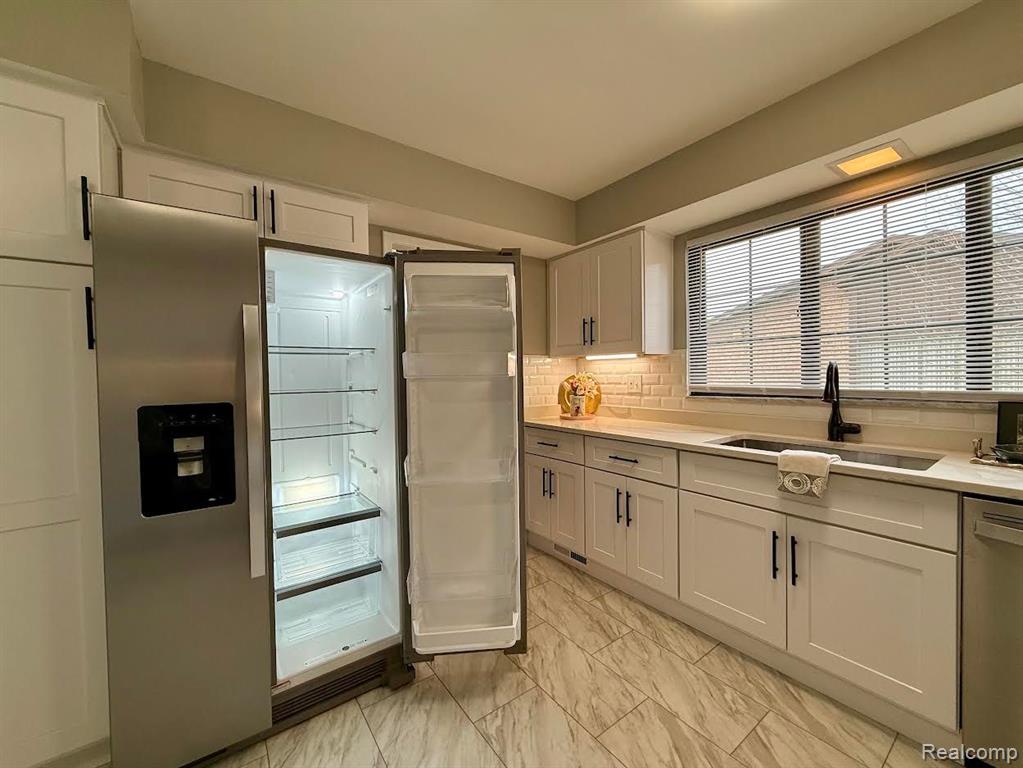 27205 CUMBERLAND, Southfield, MI 48033 — Photo 10