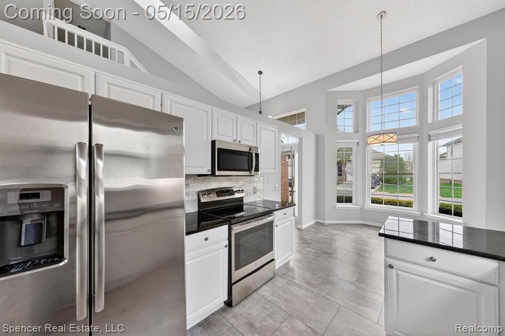 3141 Bridlewood Drive, Rochester, MI 48306 — Photo 15