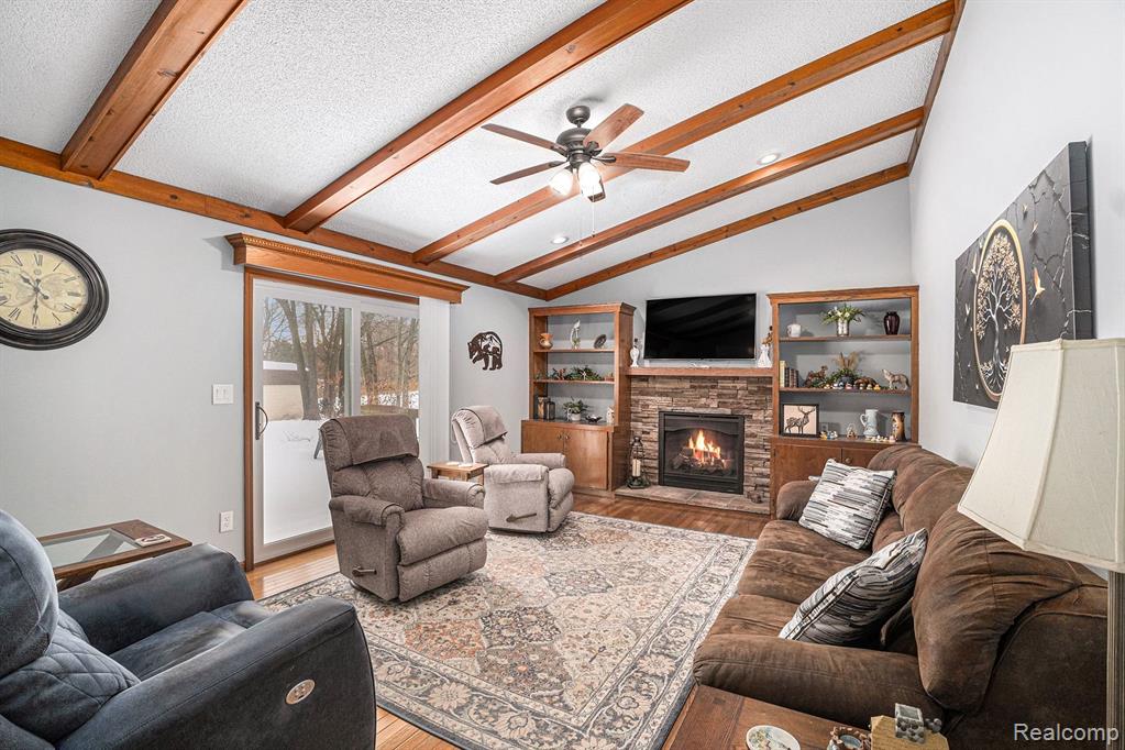 9213 Apple Orchard Drive, Fenton, MI 48430 — Photo 5