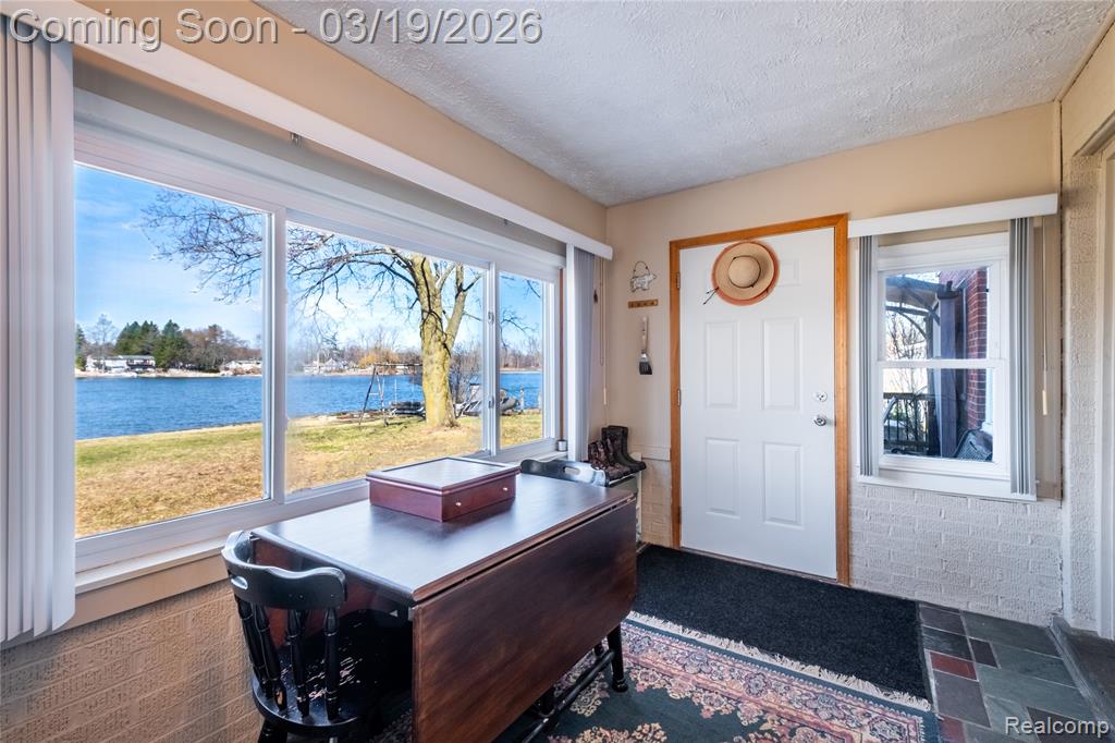 1962 Lake Pointe Drive, Ortonville, MI 48462 — Photo 11