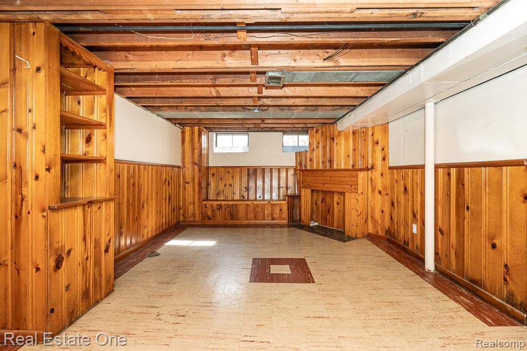 8272 Racine Road, Warren, MI 48093 — Photo 27