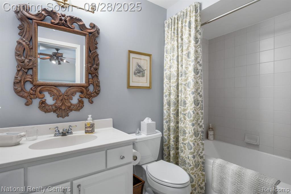5166 Springdale Court, Clarkston, MI 48348 — Photo 43