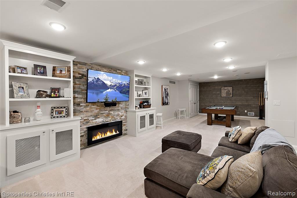470 Orchard Drive, Northville, MI 48167 — Photo 48