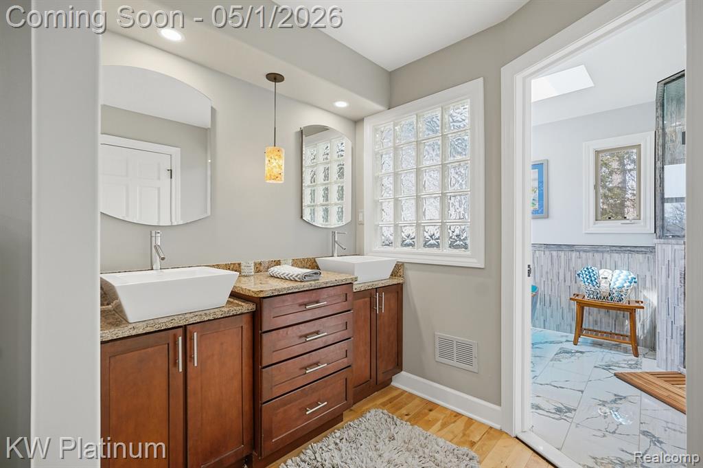 2739 Riverside Drive, Port Huron, MI 48060 — Photo 43