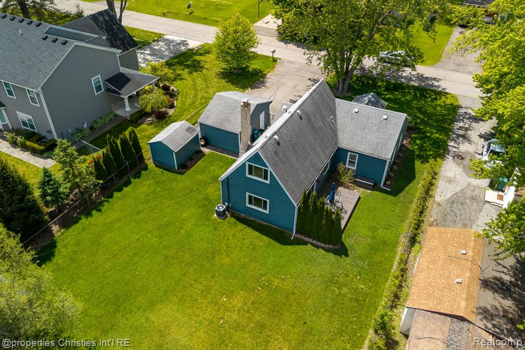 9034 Elmhurst Avenue, Plymouth, MI 48170 — Photo 27