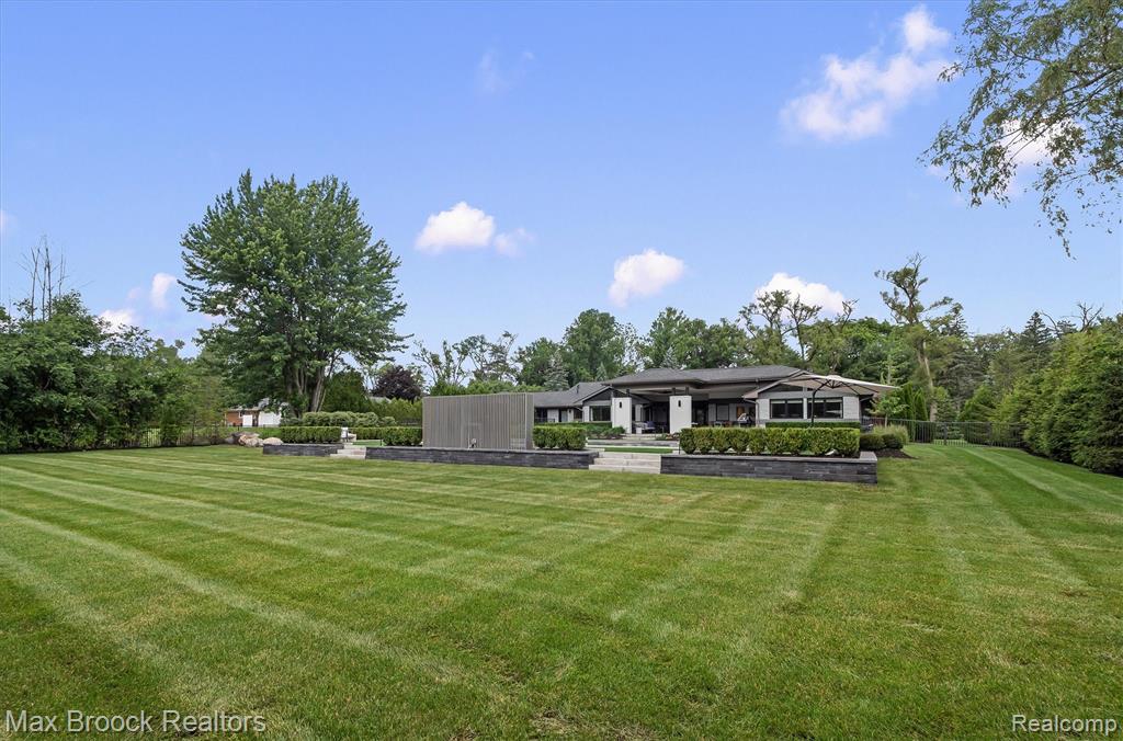 7400 Parkstone Lane, Bloomfield Hills, MI 48301 — Photo 74
