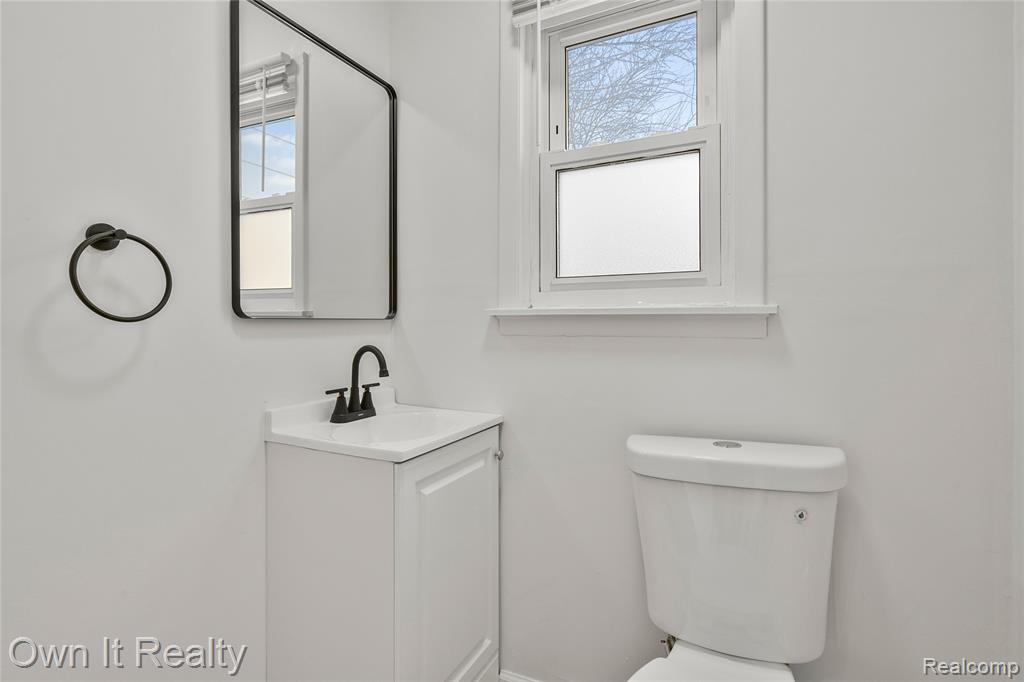 9342 Birch Street, Taylor, MI — Photo 12