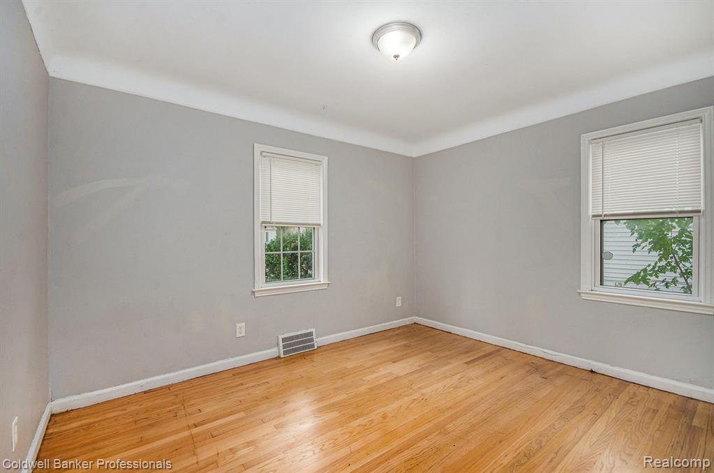 5764 Marseilles Street, Detroit, MI 48224 — Photo 10