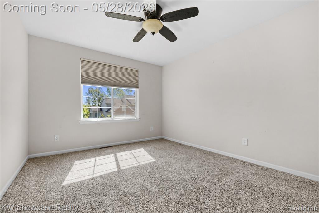 24871 Valleywood Drive, 47, South Lyon, MI 48178 — Photo 21